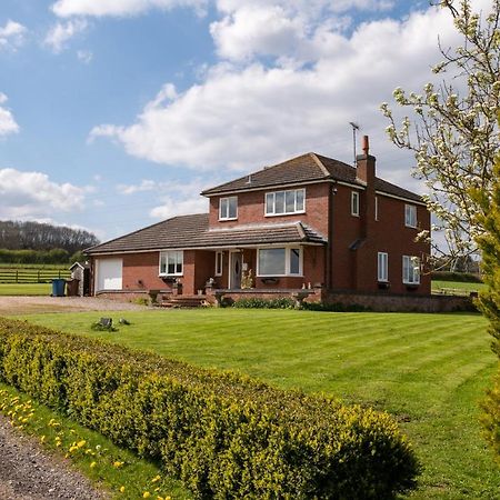 Tixall Manor Farm スタッフォード エクステリア 写真