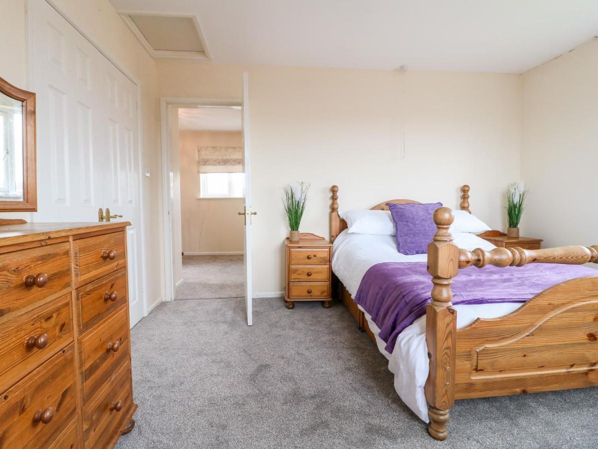 Tixall Manor Farm スタッフォード エクステリア 写真