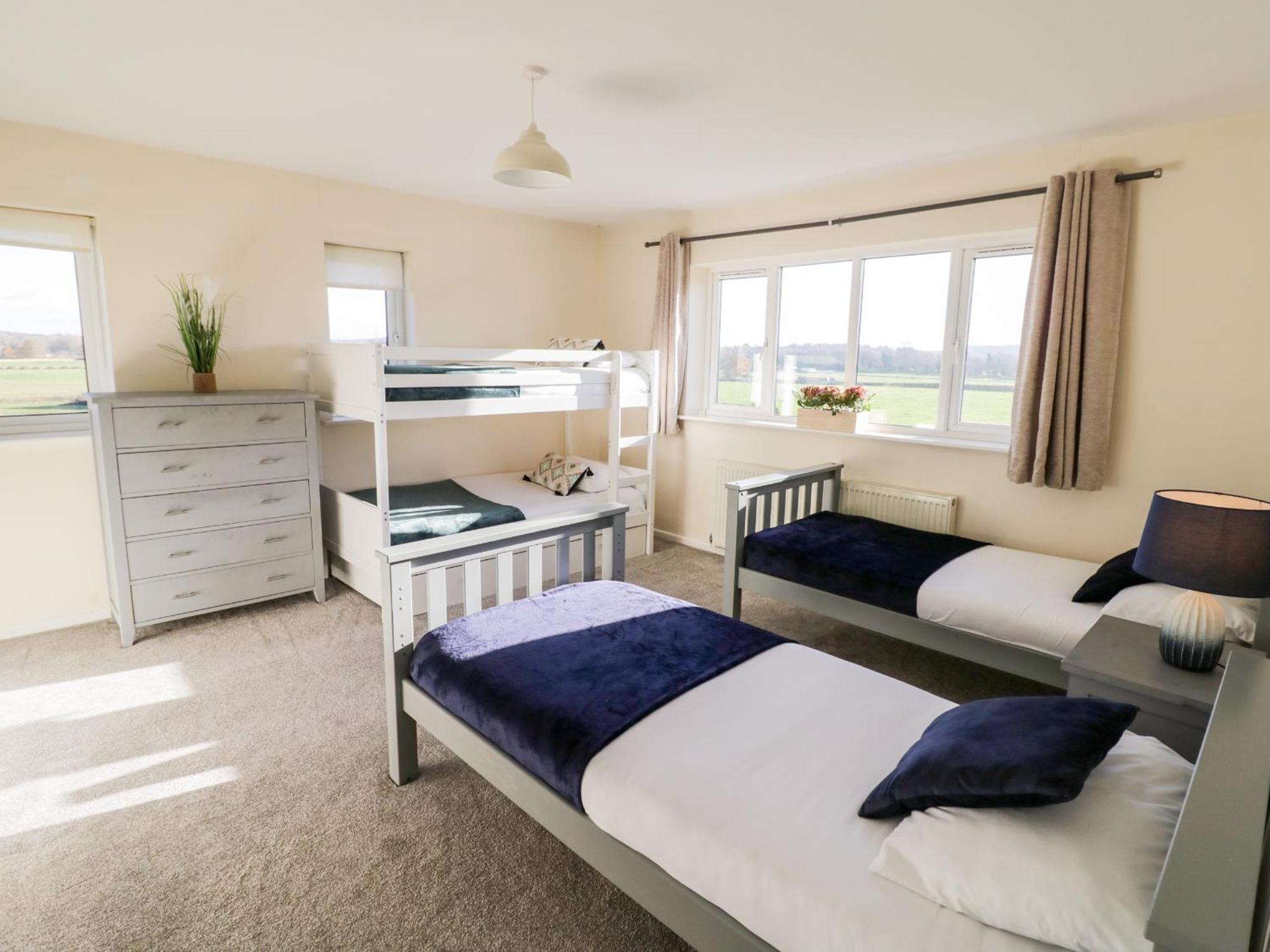 Tixall Manor Farm スタッフォード エクステリア 写真
