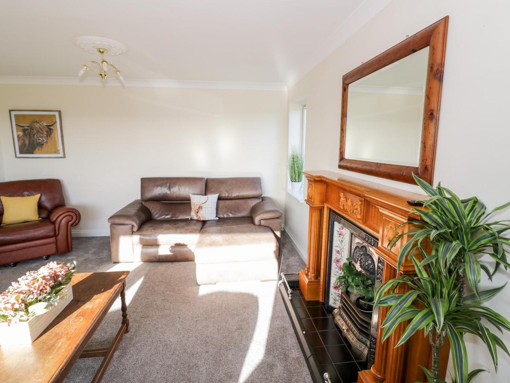 Tixall Manor Farm スタッフォード エクステリア 写真